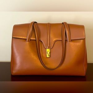 Gorgeous Celine Large Soft 16 bag